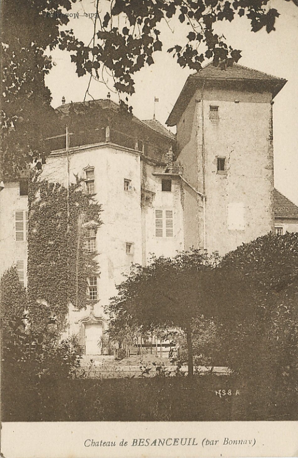 Château de Besanceuil (par Bonnay).