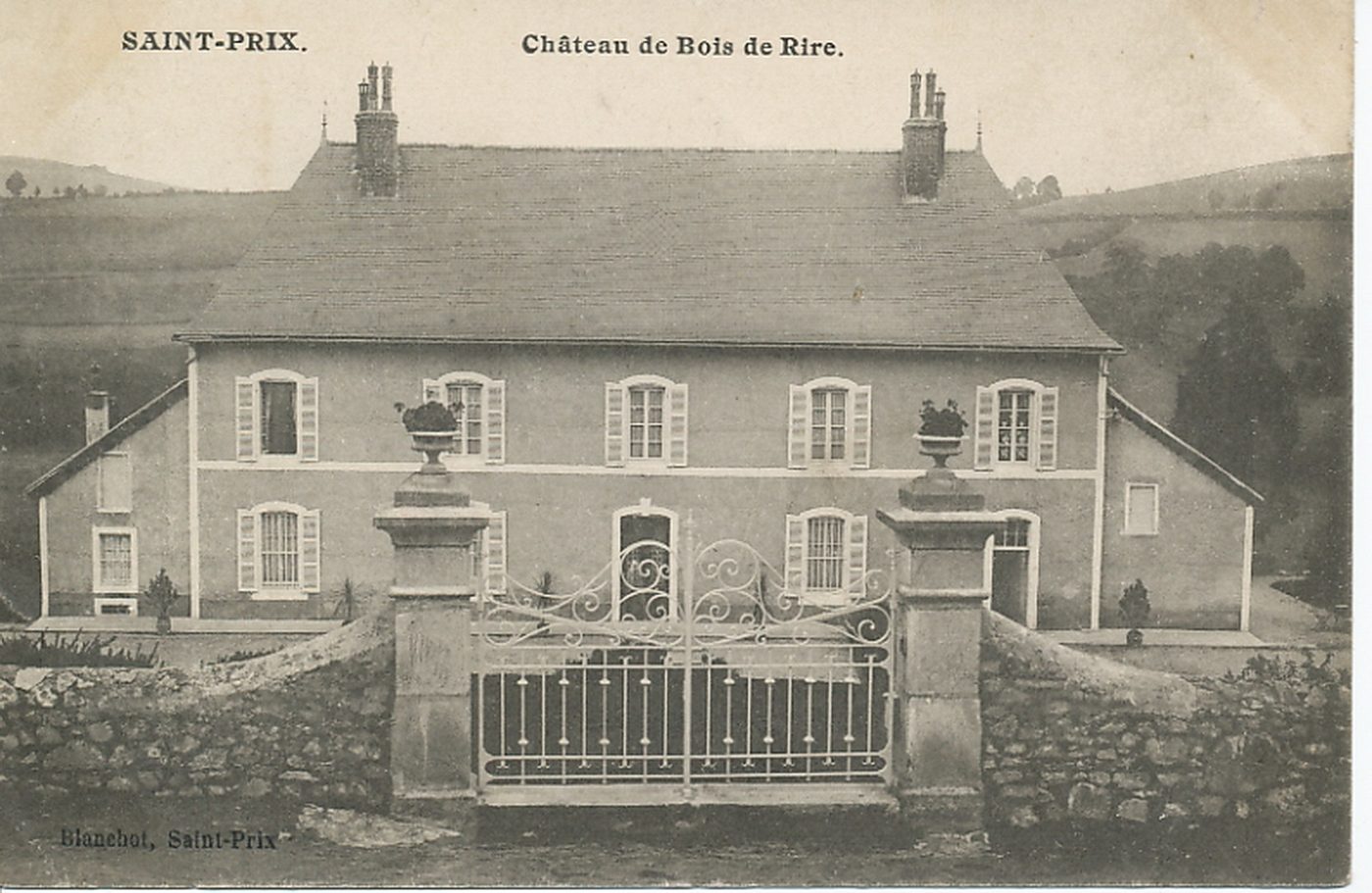Saint-Prix. Château de Bois de Rire.