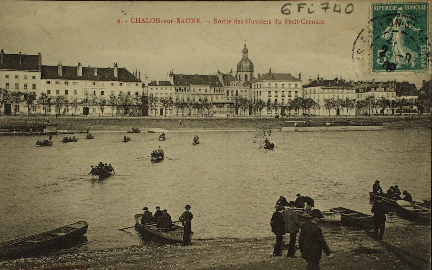Chalon-sur-Saône. Sortie des ouvriers du Petit-Creusot.