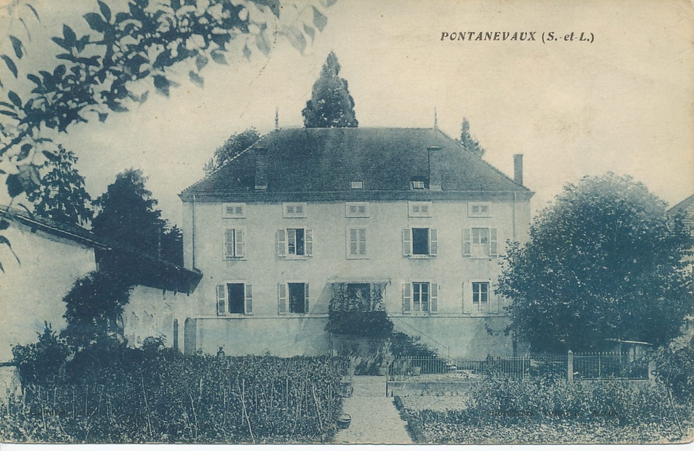 Pontanevaux.