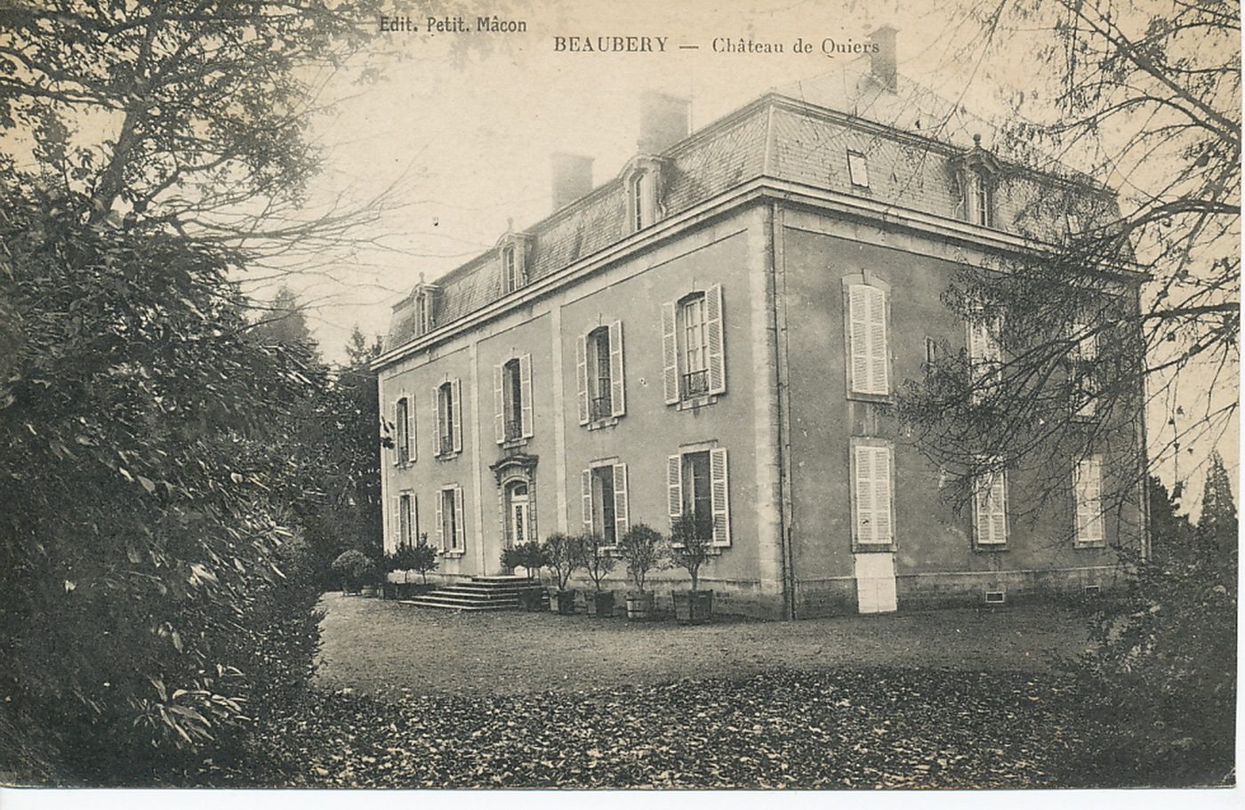 Beaubery. Château de Quierre.