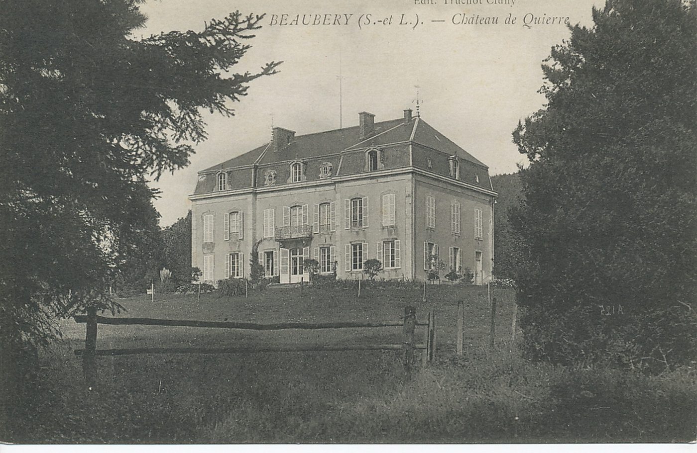 Beaubery. Château de Quierre.