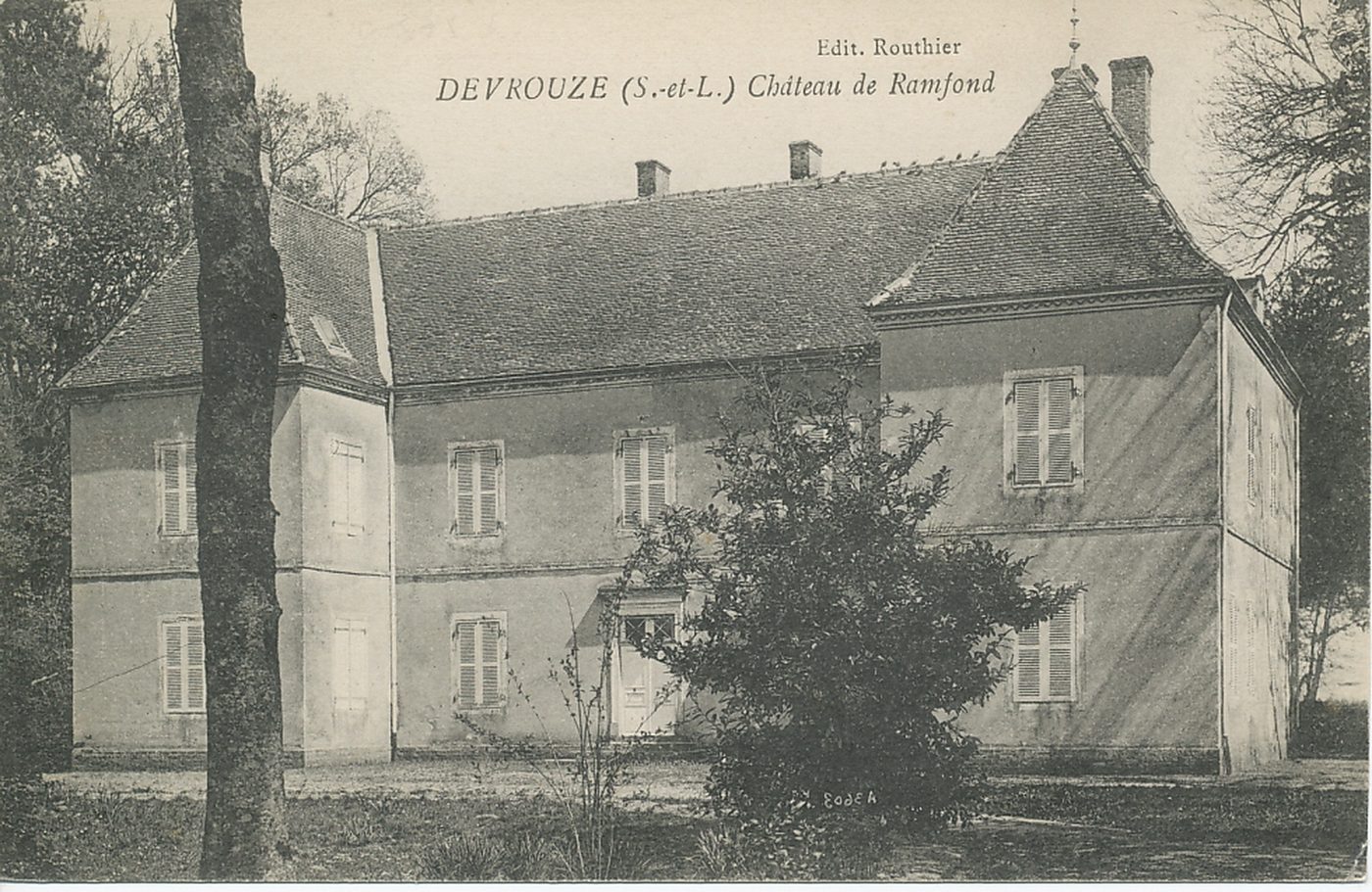 Devrouze. Château de Ronfand.