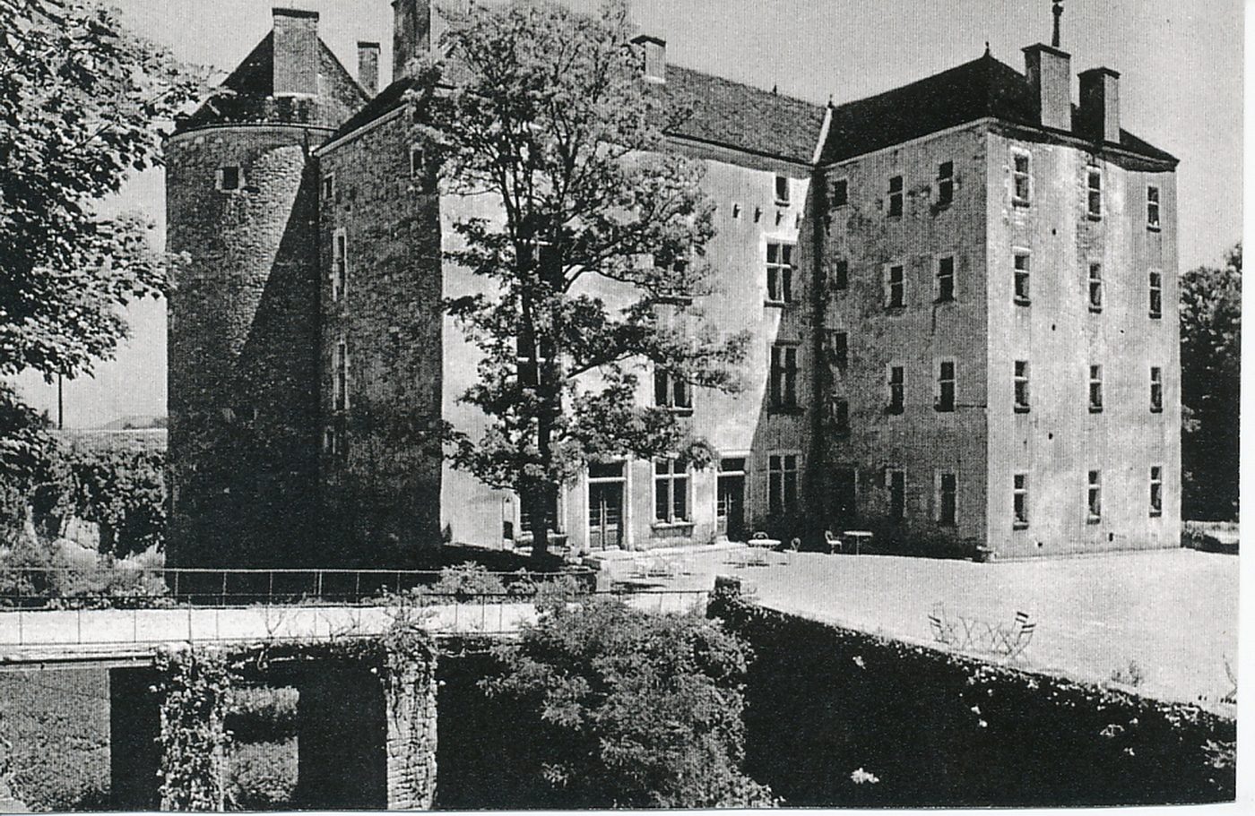 Sennecey-le-Grand. Château de Ruffey.