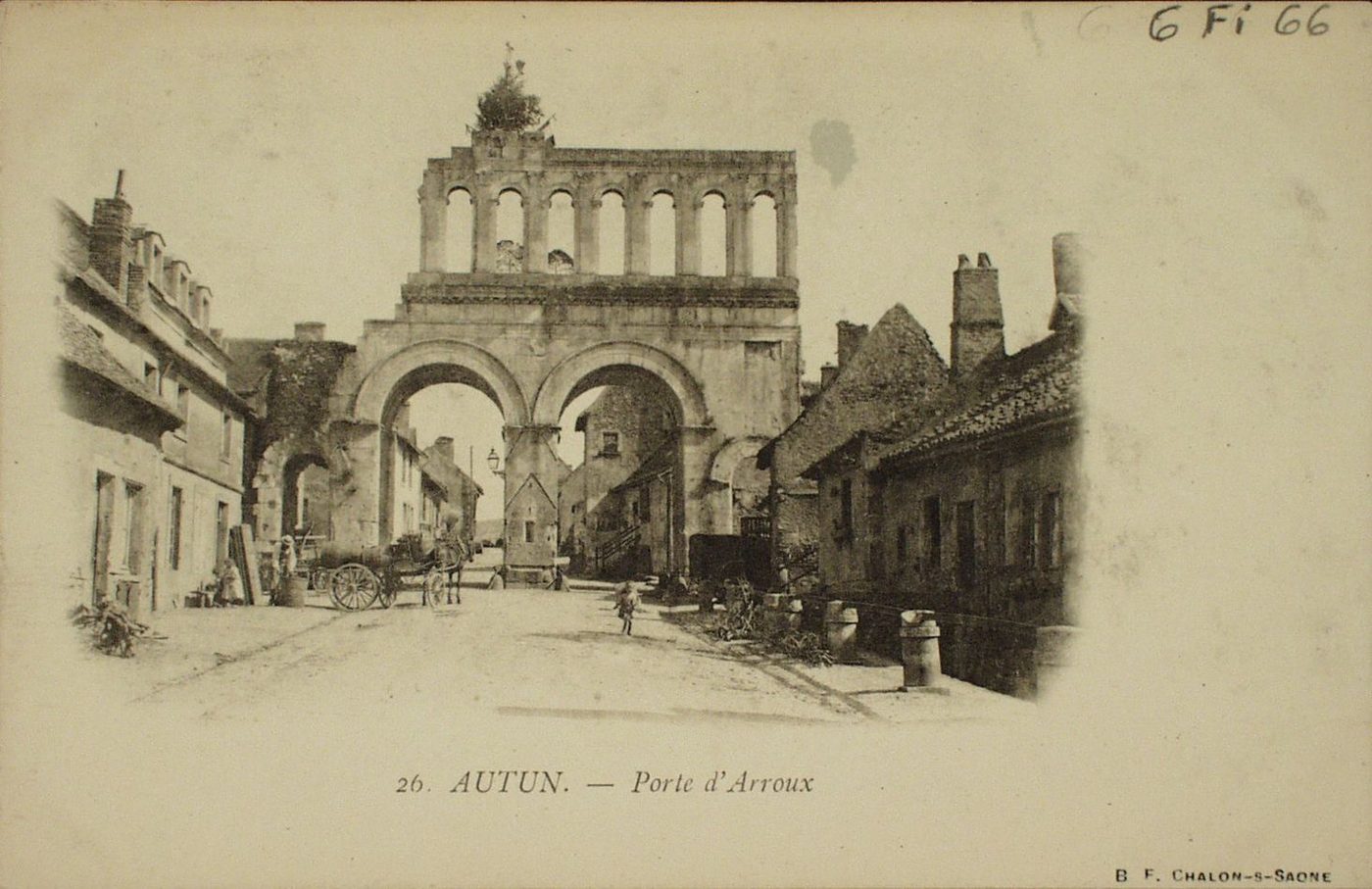 Autun. Porte de l'Arroux.