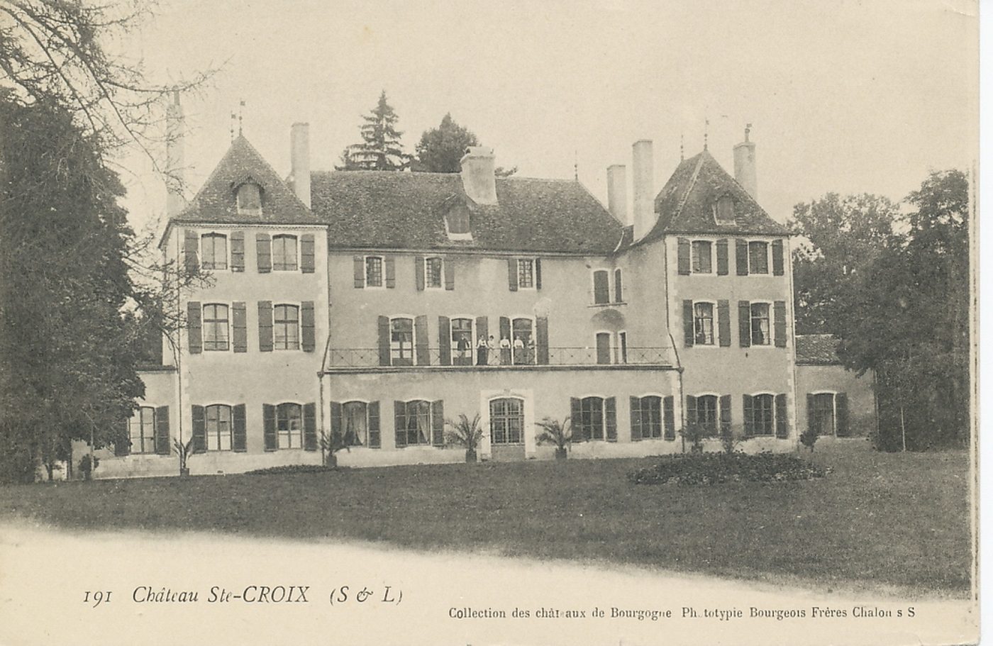 Château Sainte-Croix.