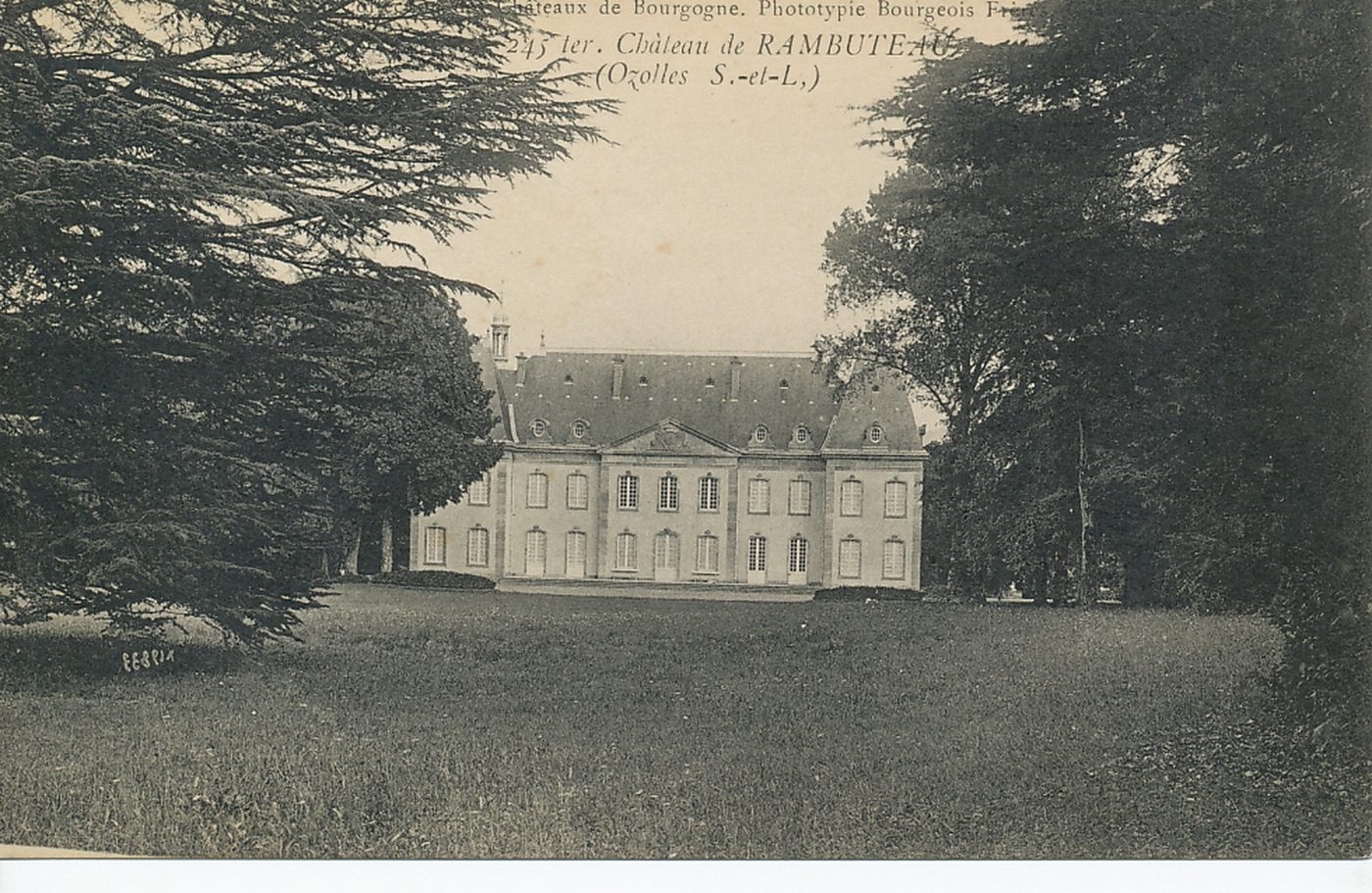 Château de Rambuteau. Ozolles.