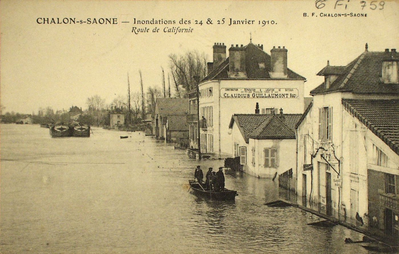 Chalon-sur-Saône. Inondations des 24 et 25 janvier 1910. Route de Californie.
