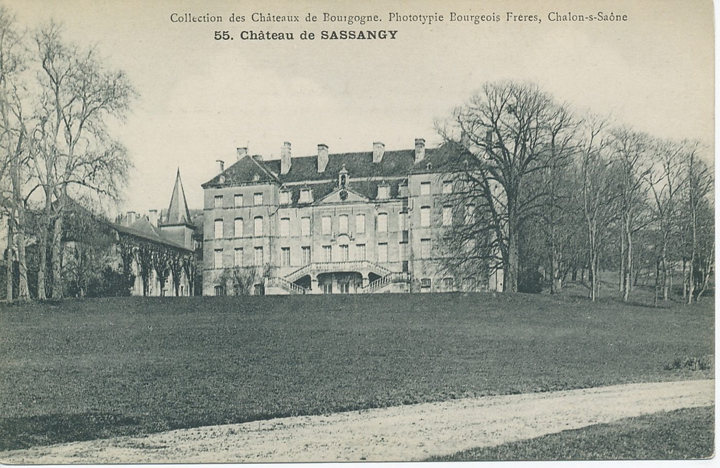 Château de Sassangy.