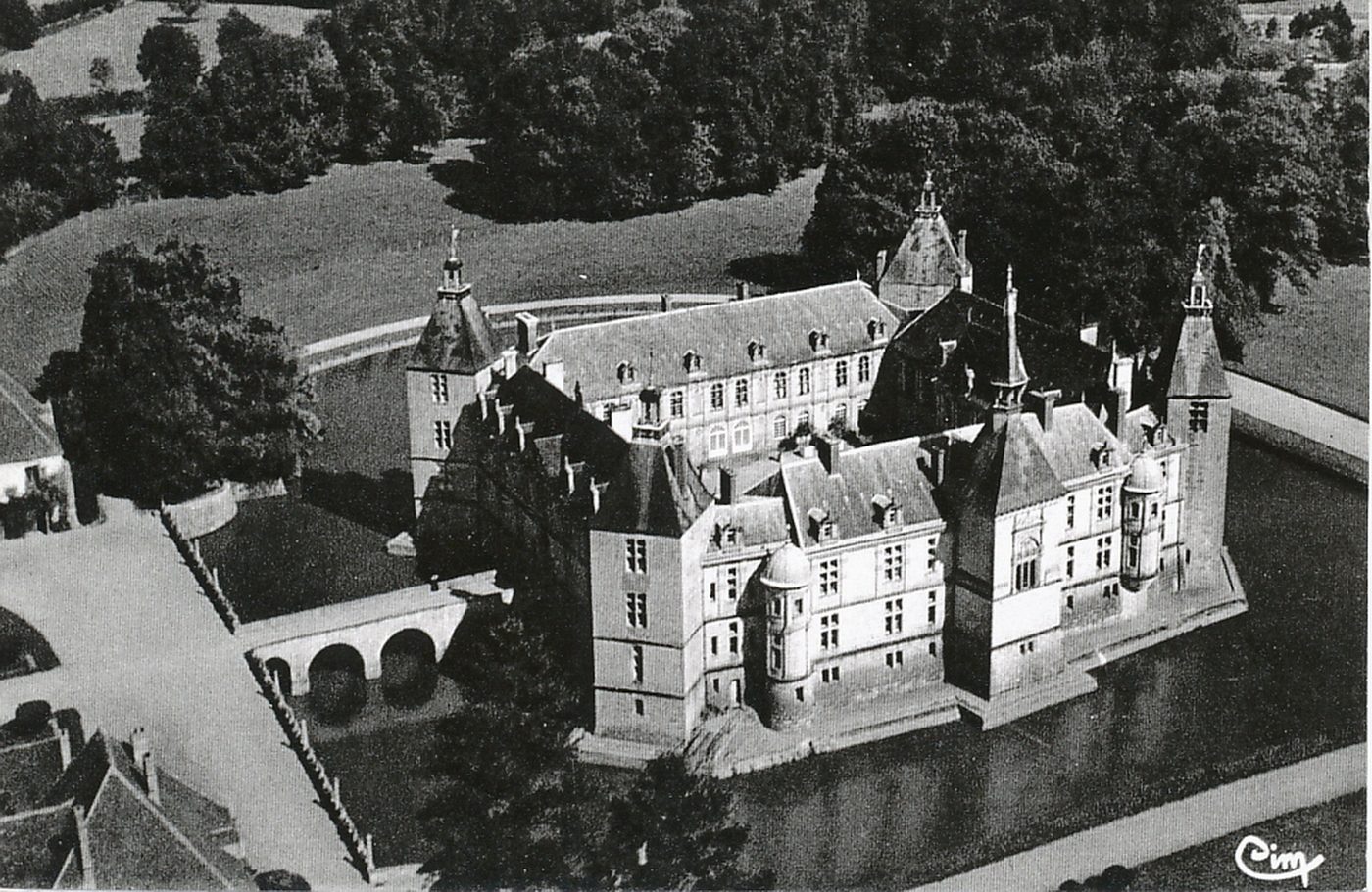Château de Sully.
