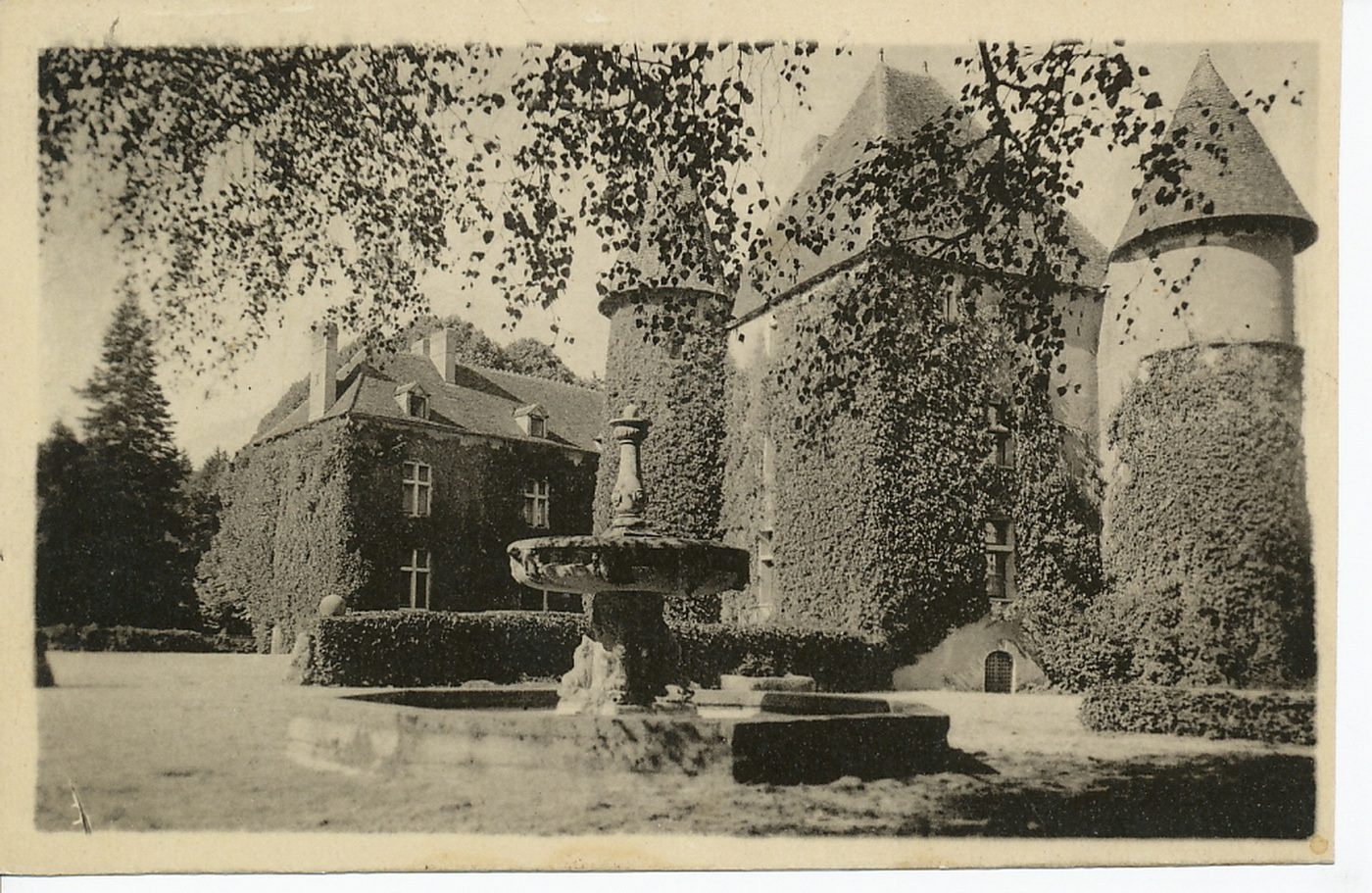 La Tagnière. Château de Trélague.