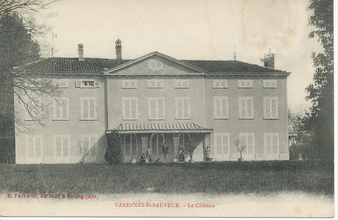 Varennes-Saint-Sauveur. Le château.