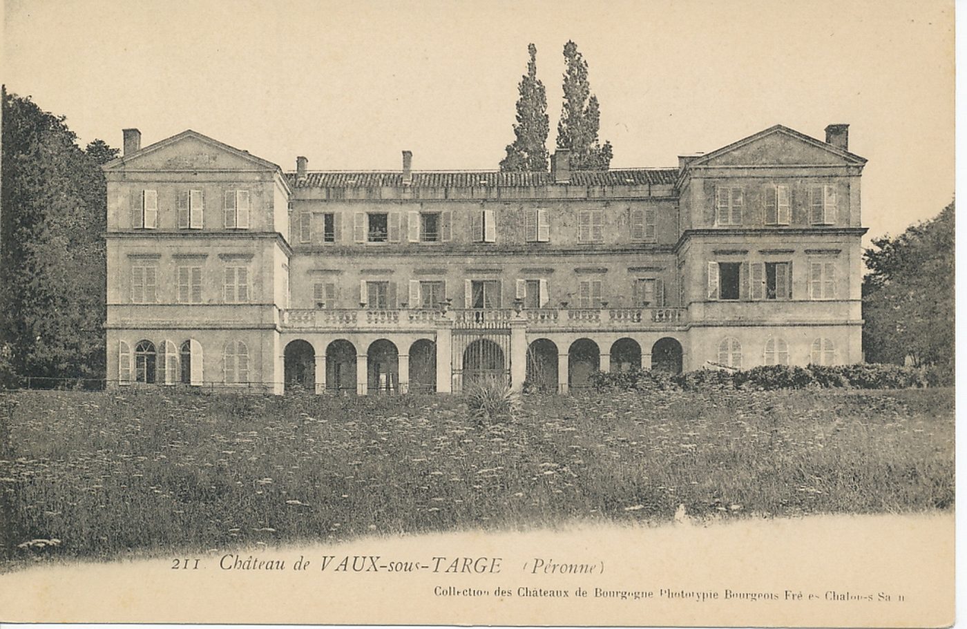 Château de Vaux-sous-Targe (Péronne).