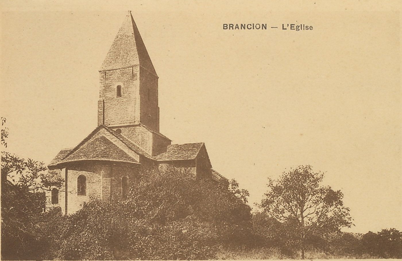 Brancion. L'église.