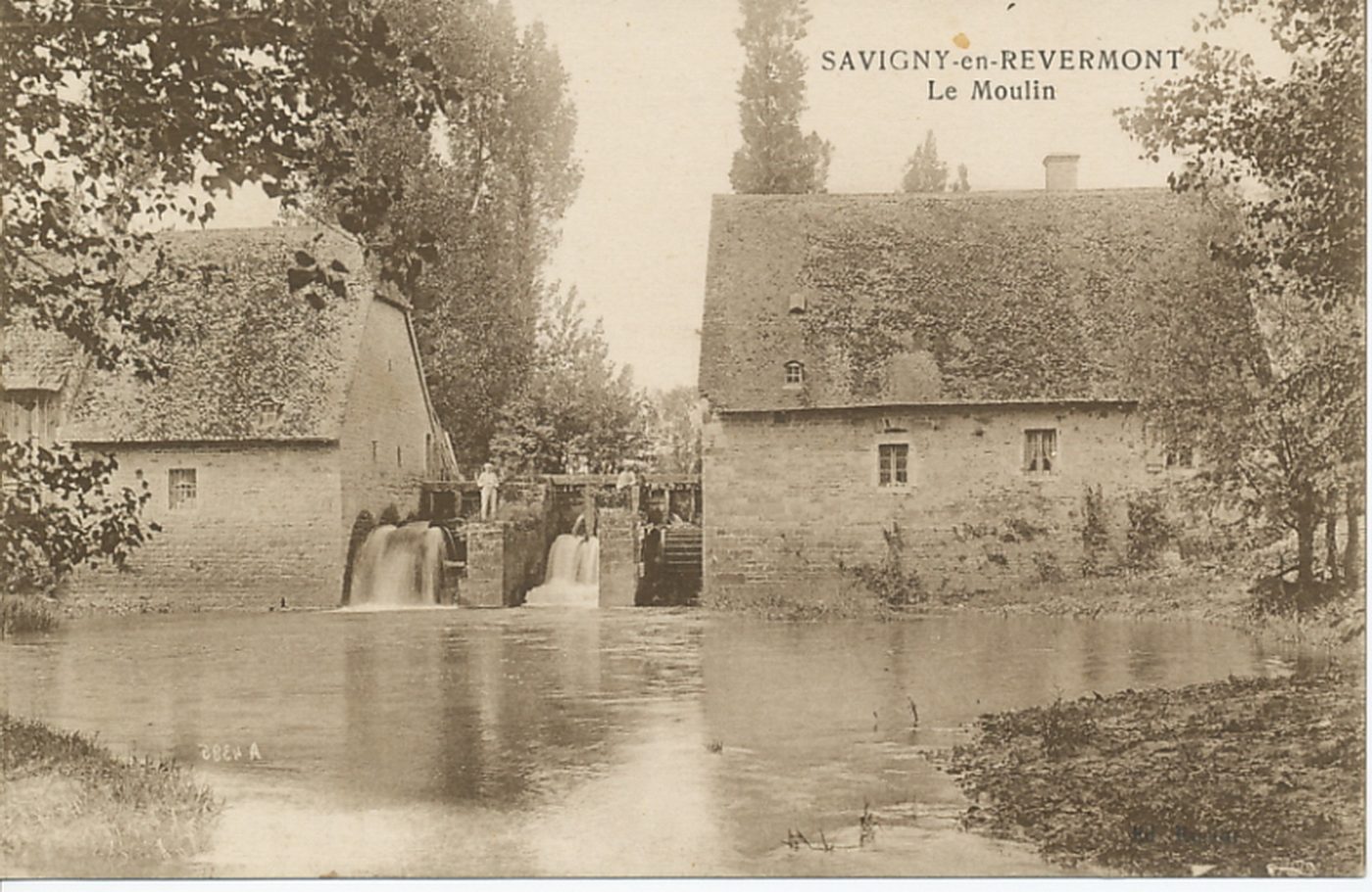 Savigny-en-Revermont. Le moulin.