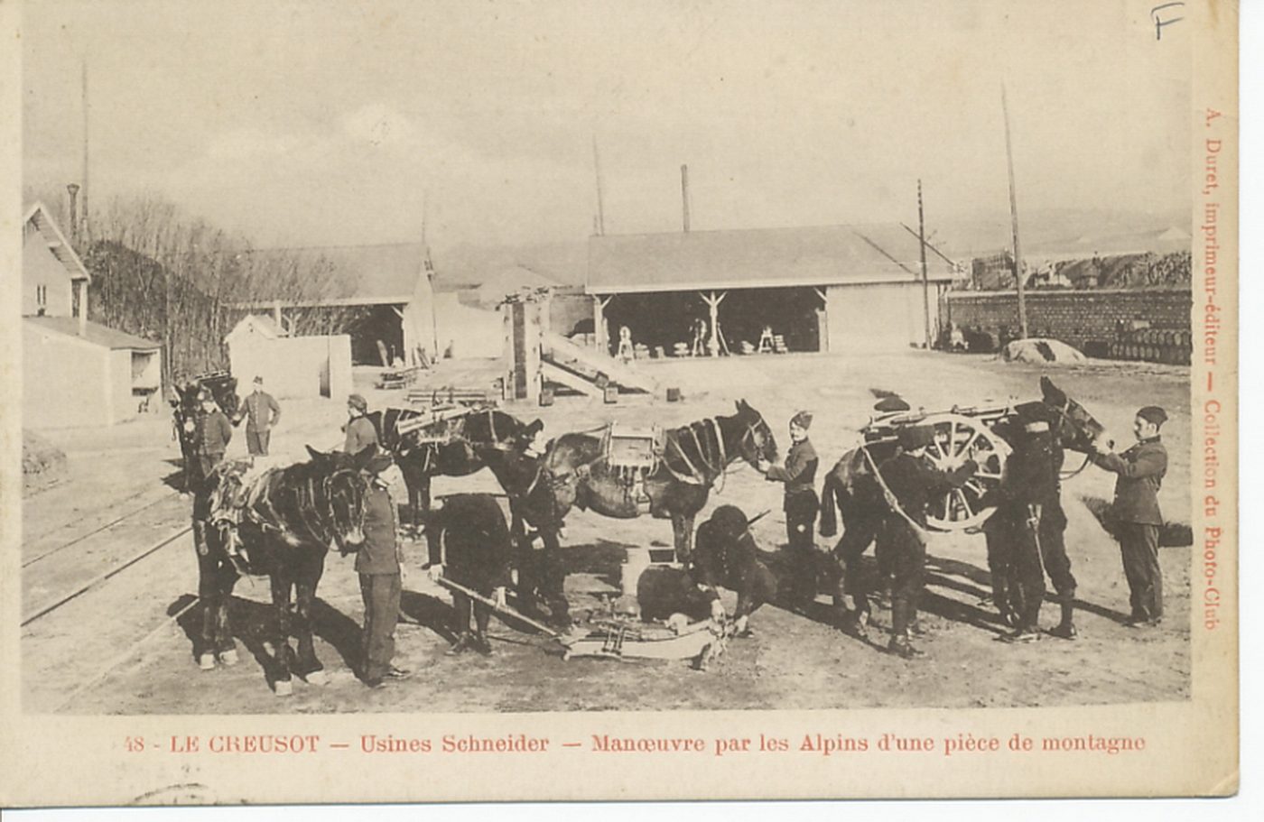 Le Creusot. Usines Schneider. Manoeuvre par les alpins d'une pièce de montagne.