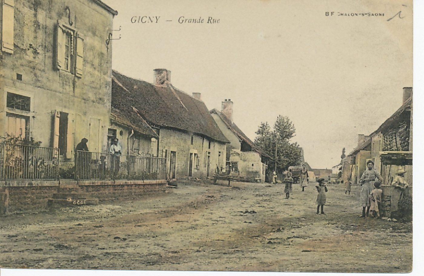 Gigny. Grande Rue.