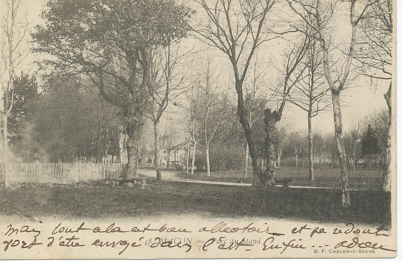 Mâcon. Parc du stand.