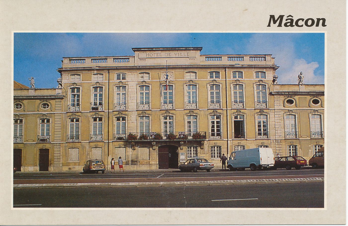 Mâcon. L'Hôtel de ville.