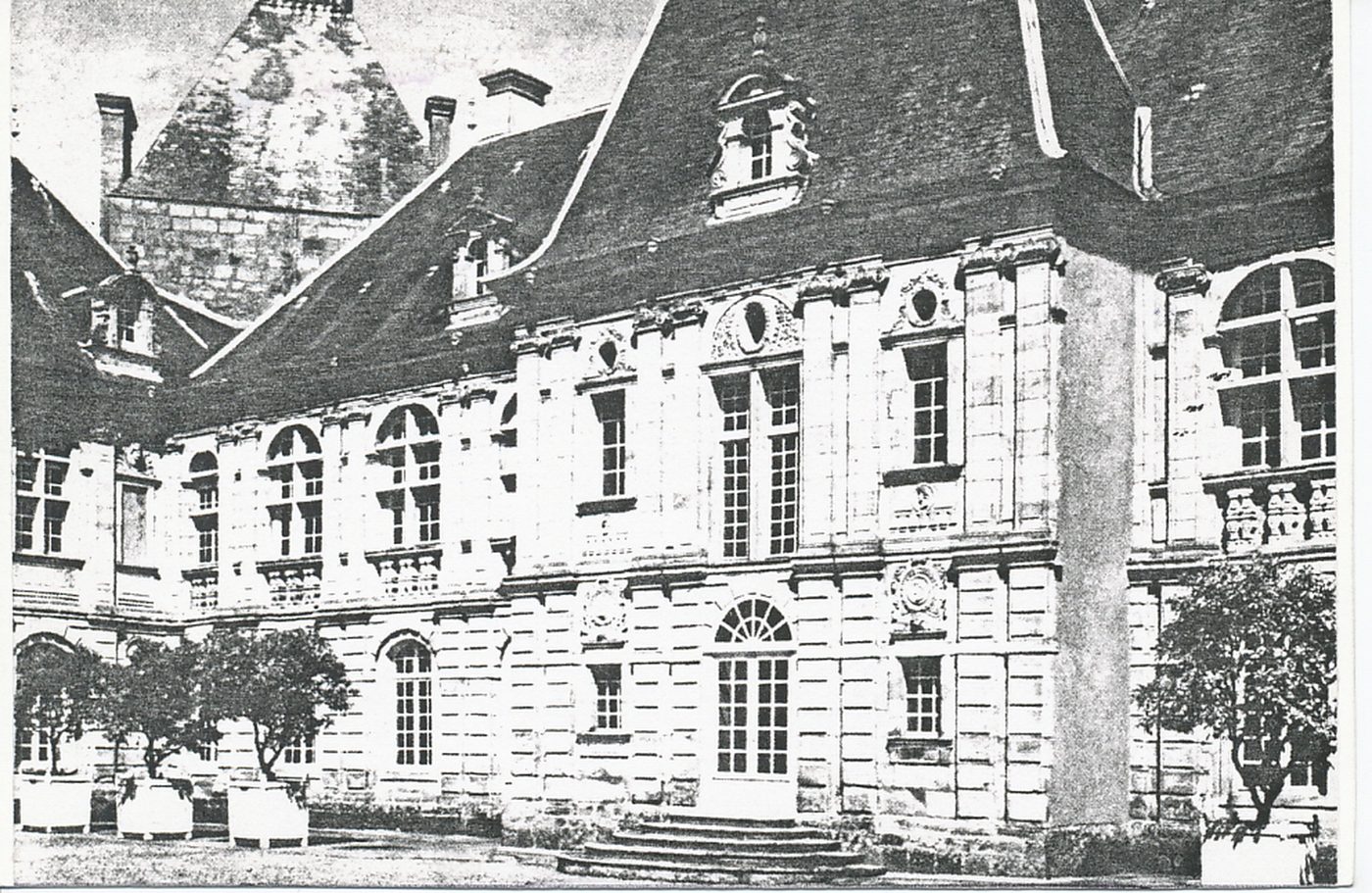 Sully. Le Fontenaibleau de Bourgogne.