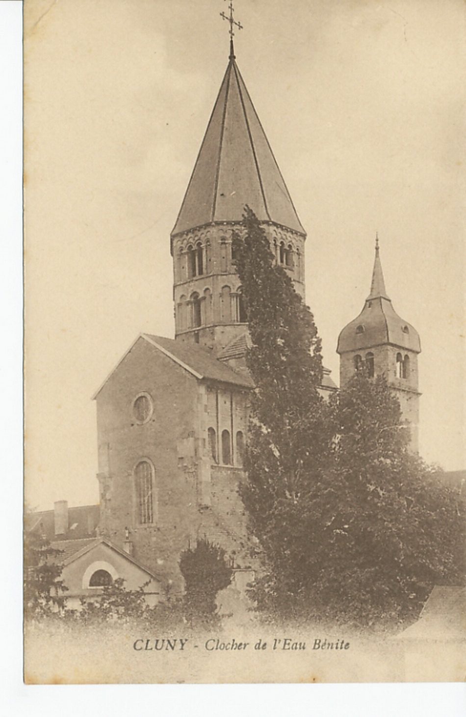 Cluny. Clocher de l'Eau Bénite.