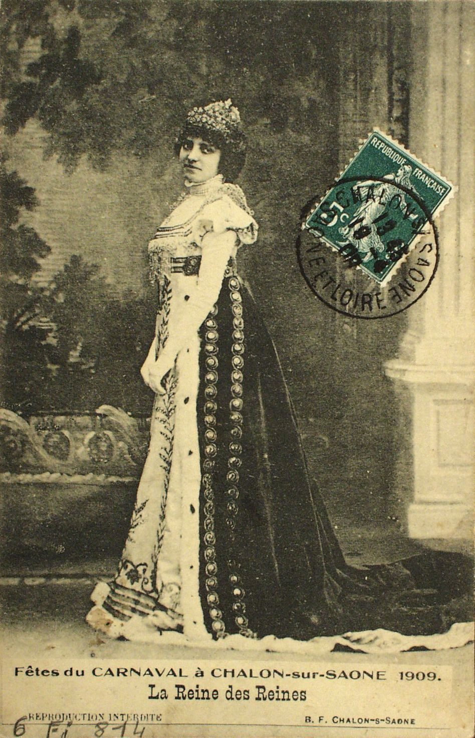Fêtes du carnaval à Chalon-sur-Saône 1909. La reine des reines.