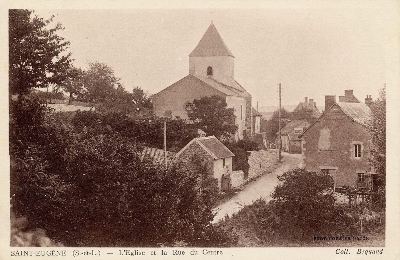 Saint-Eugène. L'église et la rue du Centre.