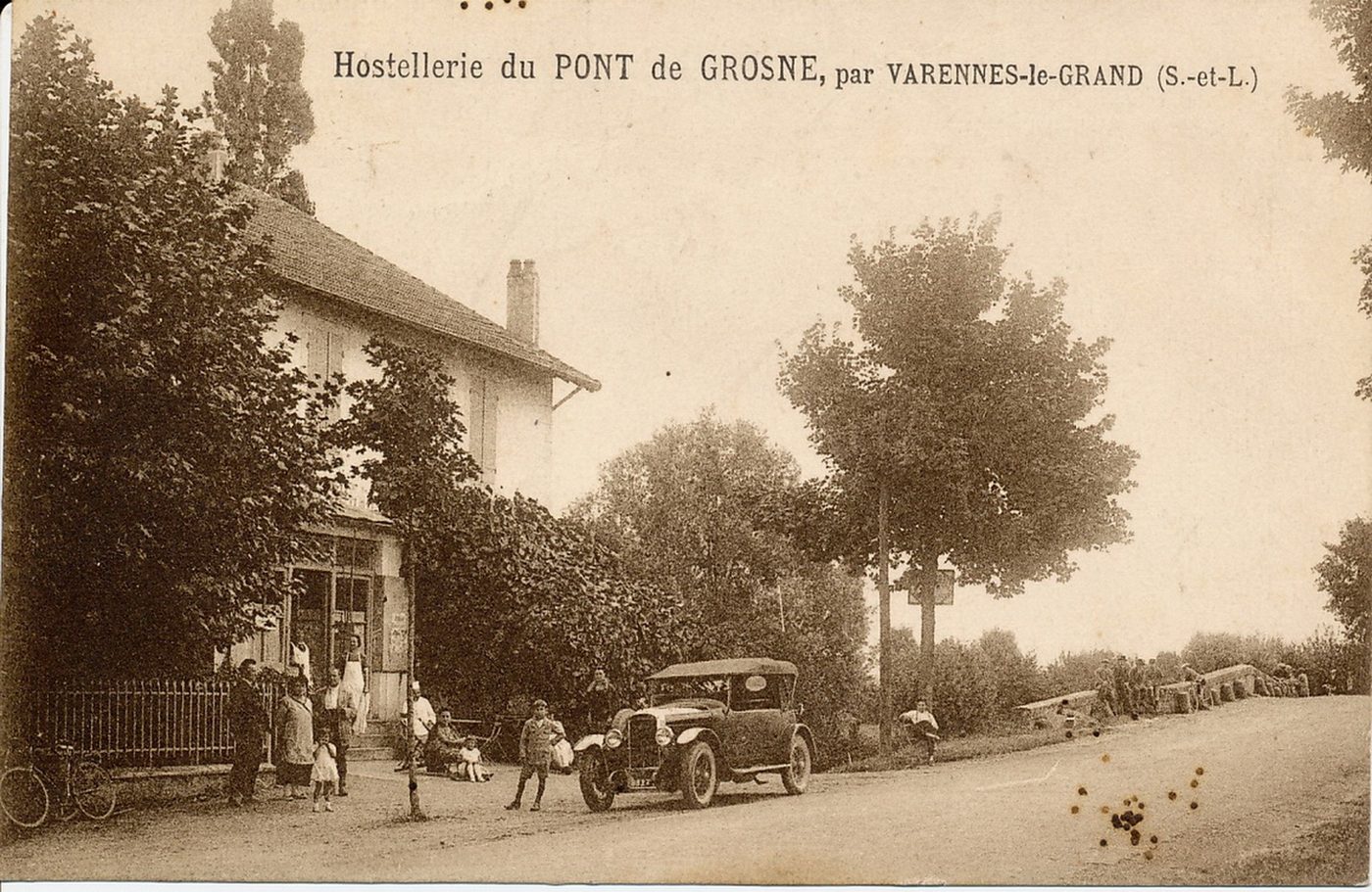 Hostellerie du pont de Grosne, par Varennes-le-Grand.