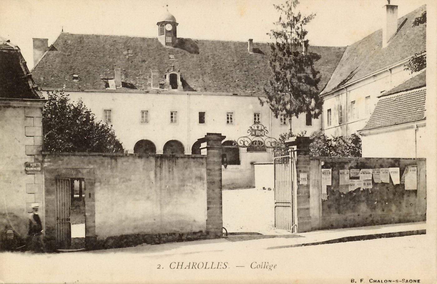 Charolles. Collège.