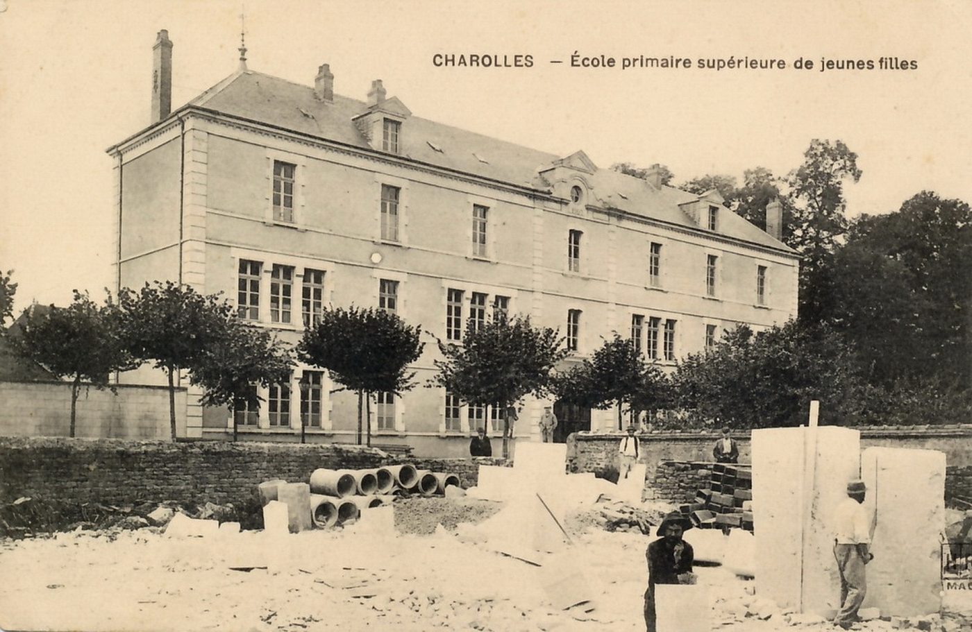 Charolles. Ecole primaire supérieure de jeunes filles.