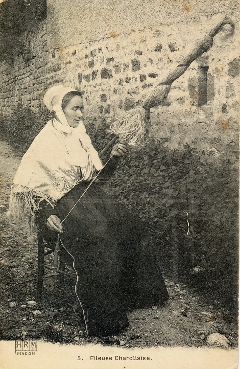 Fileuse charollaise.