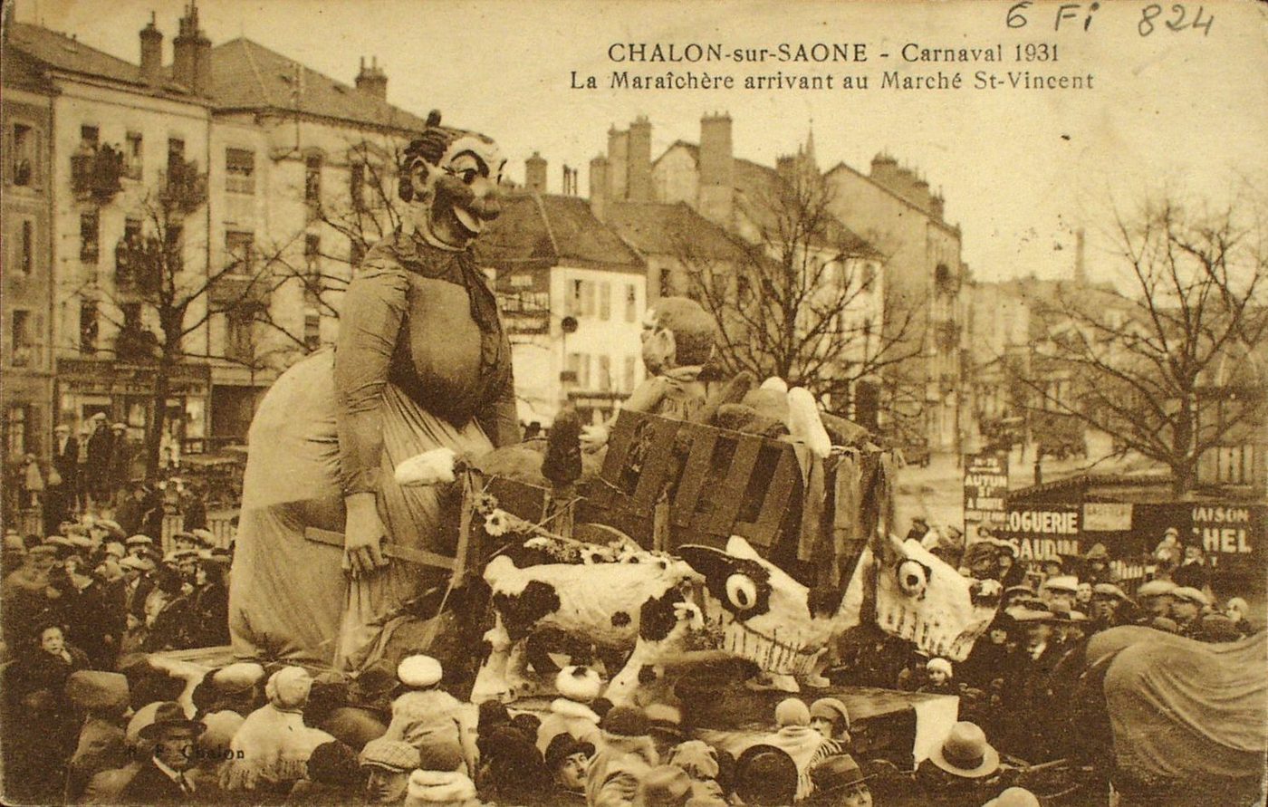 Chalon-sur-Saône. Carnaval 1931. La maraîchère arrivant au marché Saint-Vincent.