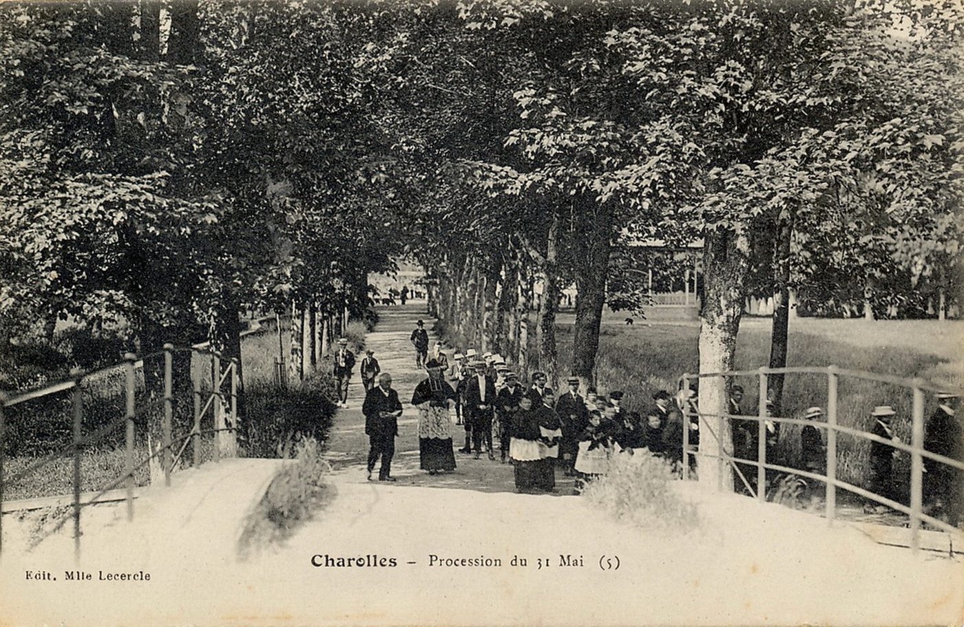 Charolles. Procession du 31 mai.