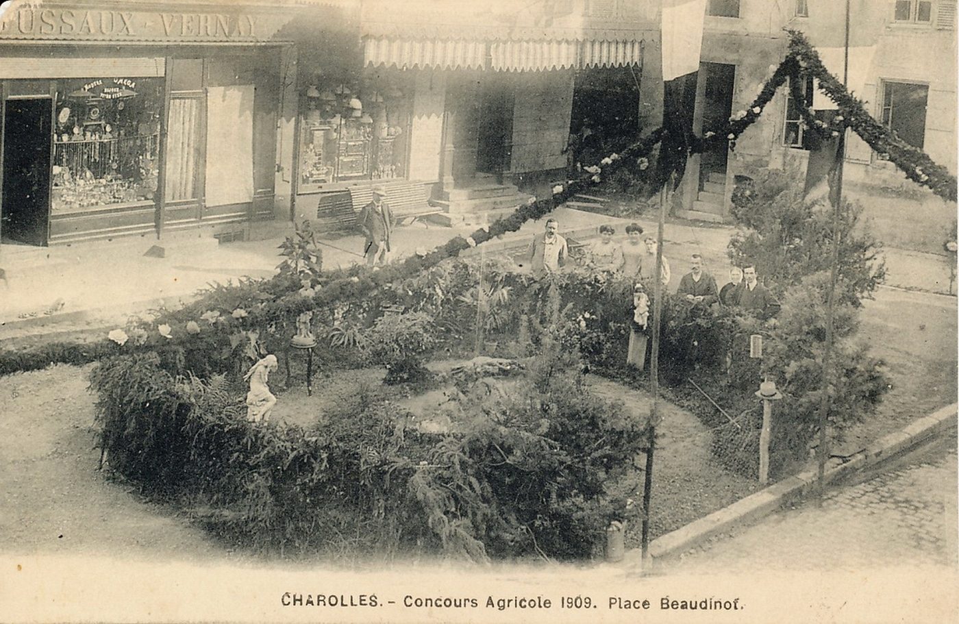 Charolles. Concours agricole 1909. Place Beaudinot.