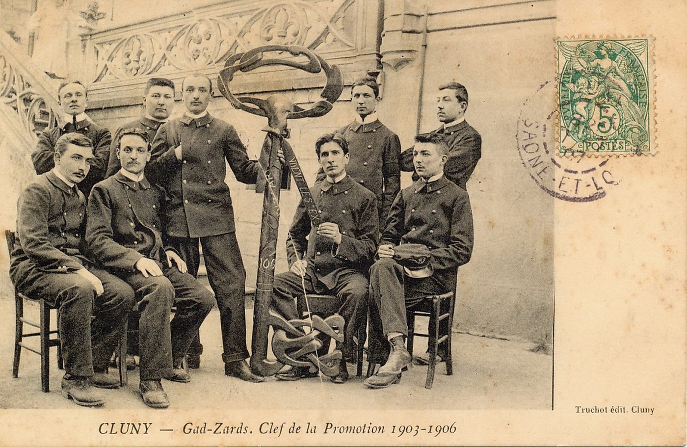 Cluny. Gadzards. Clef de la promotion 1903-1906.