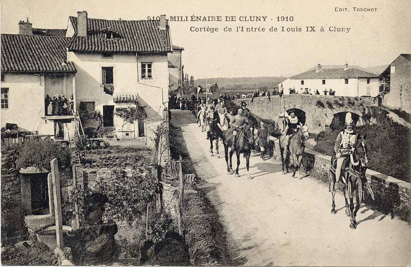 Millénaire de Cluny. 1910. Cortège de l'entrée de Louis IX à Cluny.
