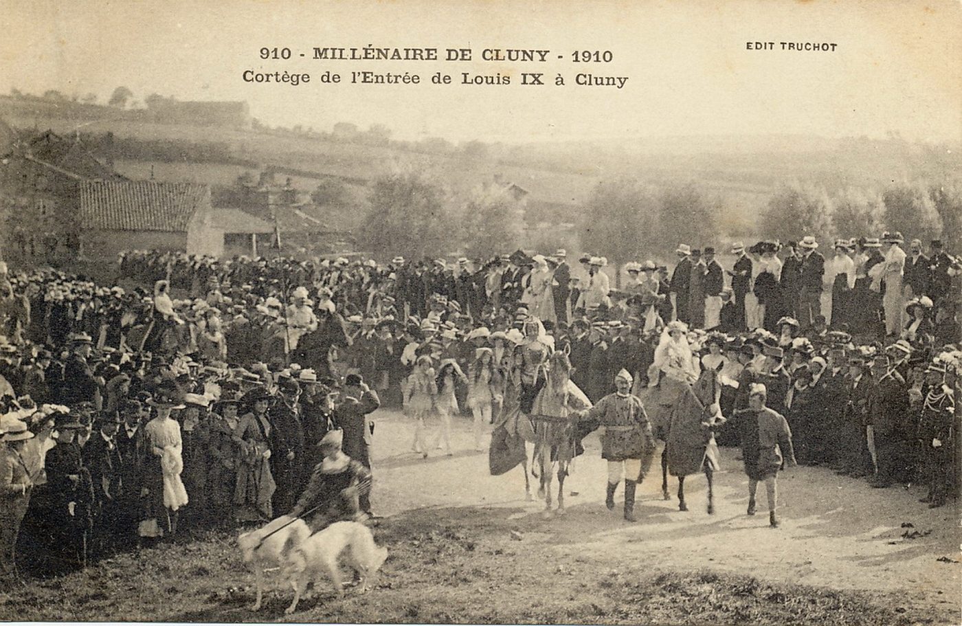 Millénaire de Cluny. 1910. Cortège de l'entrée de Louis IX à Cluny.
