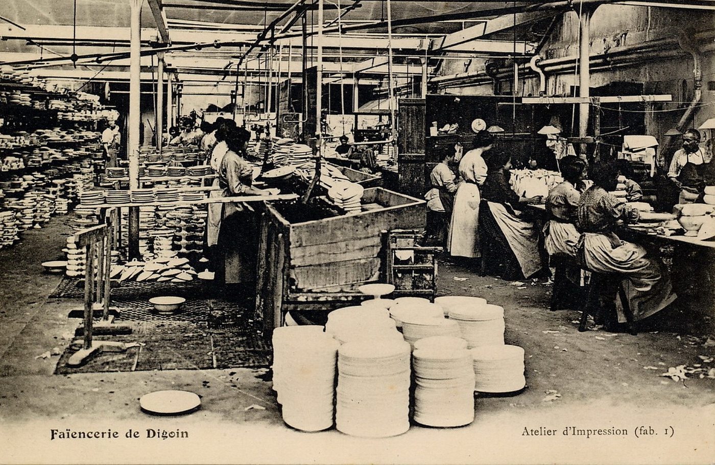 Faïencerie de Digoin. Atelier d'impression.