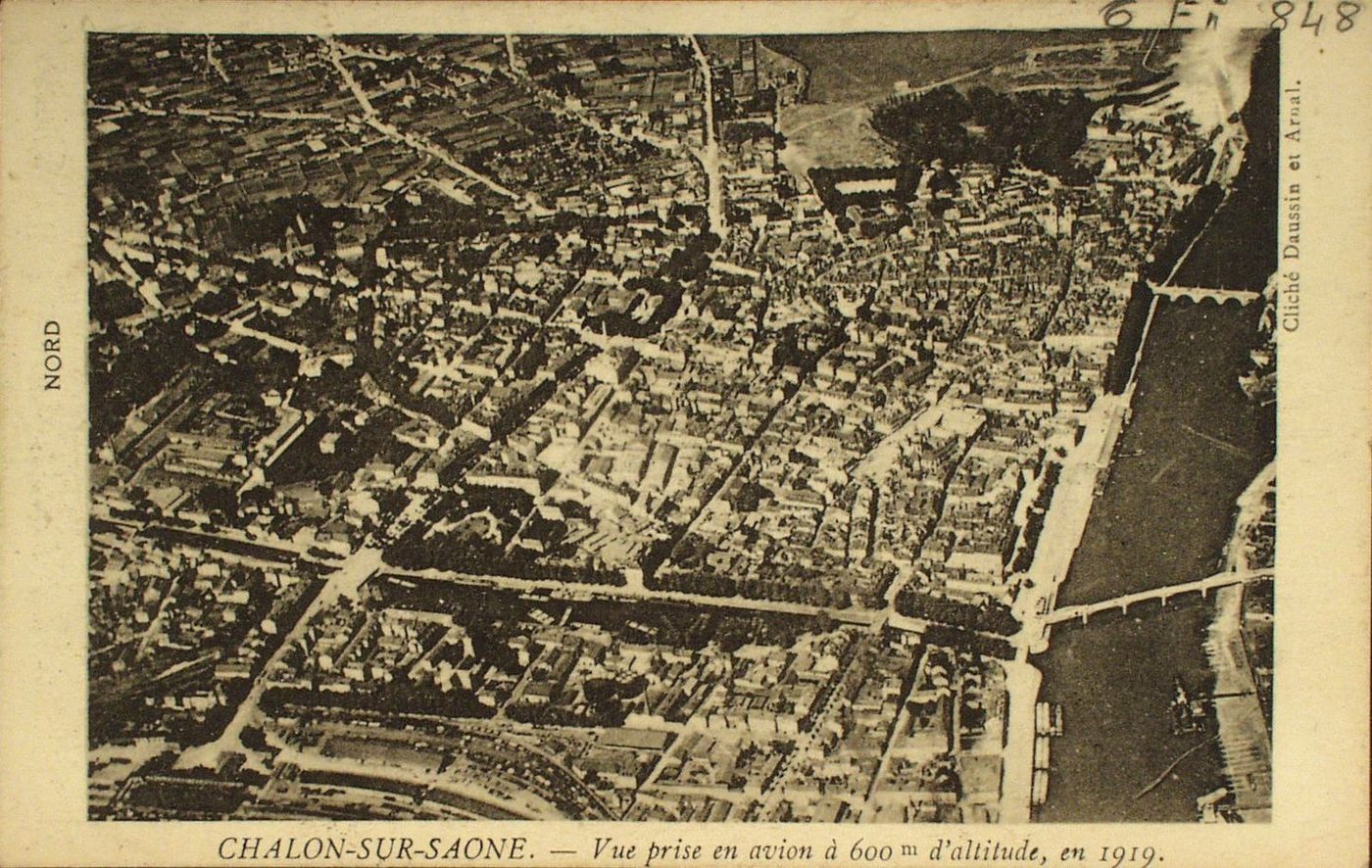 Chalon-sur-Saône. Vue prise en avion à 600 m d'altitude, en 1919.