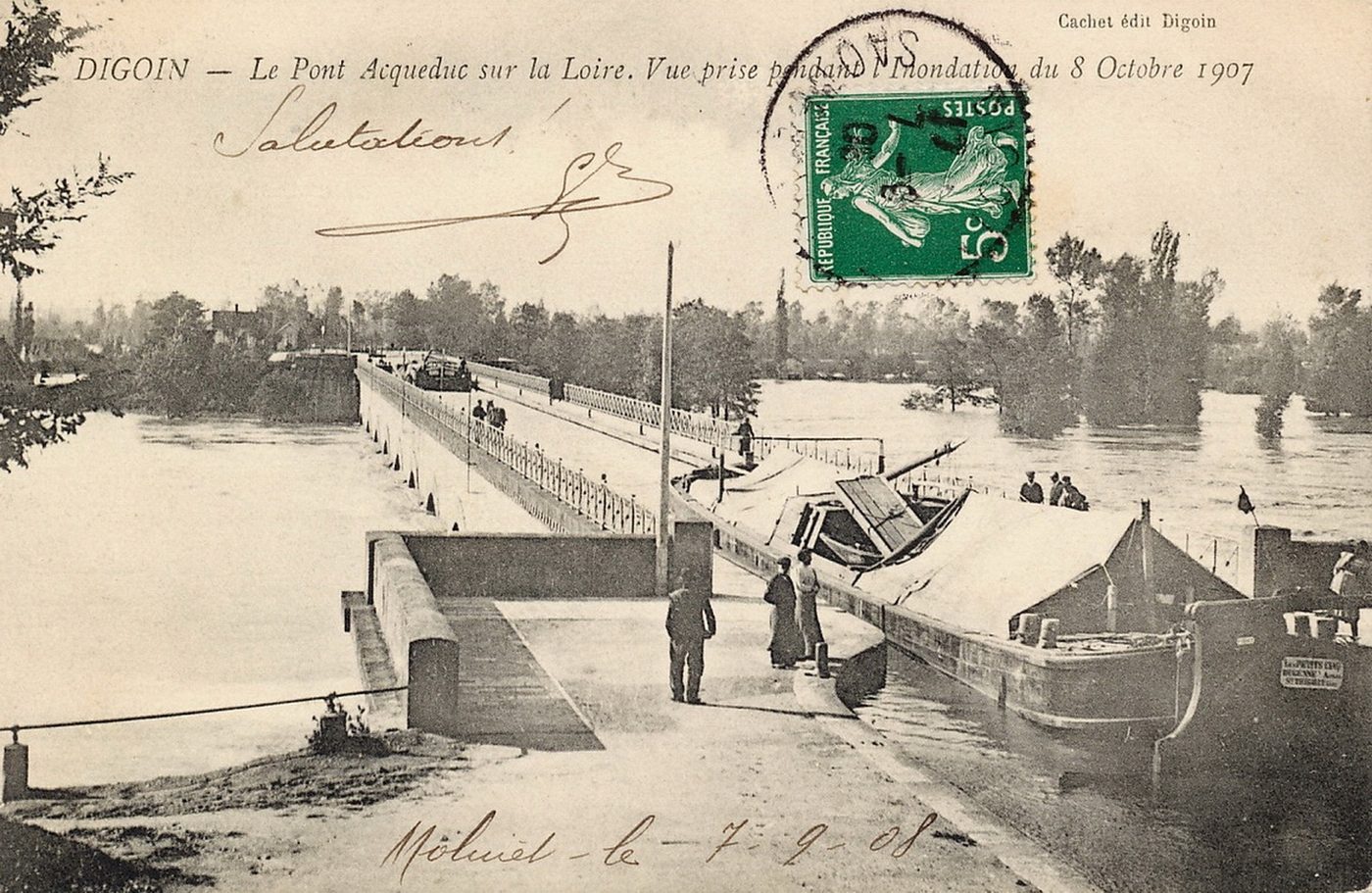 Digoin. Le pont aqueduc sur la Loire. Vue prise pendant l'inondation du 8 octobre 1907.