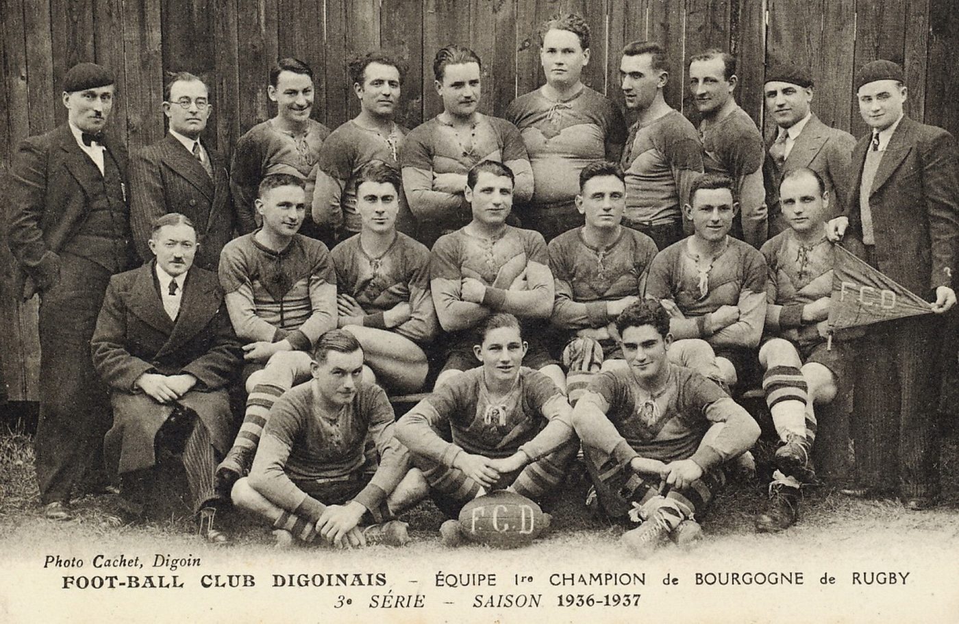 Football club digoinais. Equipe 1ère, champion de Bourgogne de rugby, 3e série, saison 1936-1937.
