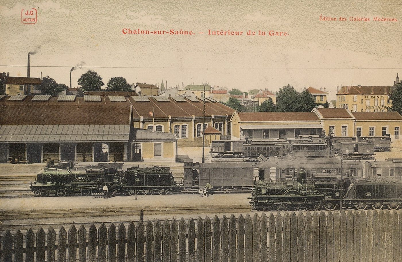 Chalon-sur-Saône. Intérieur de la gare.