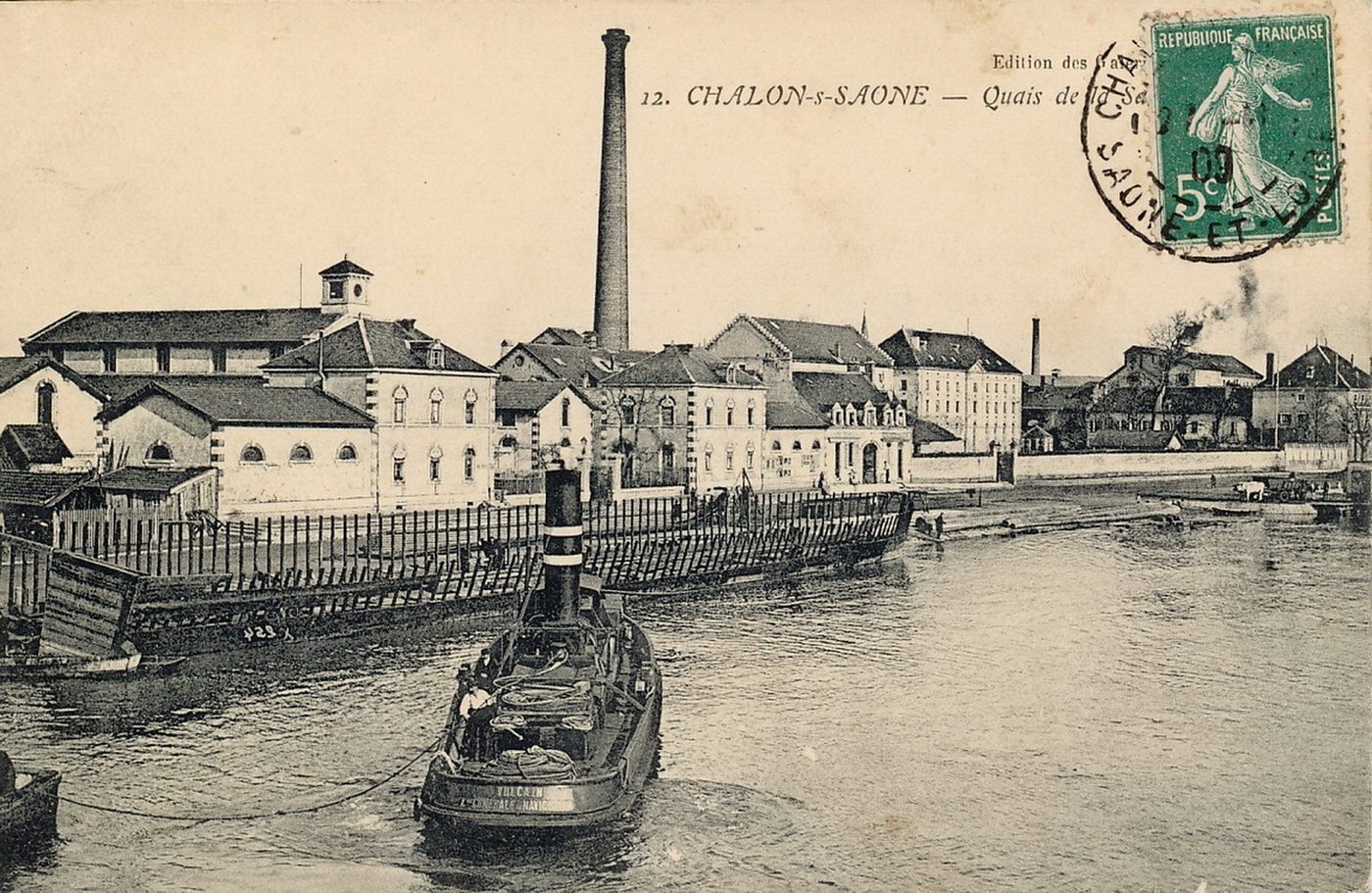 Chalon-sur-Saône. Les quais de la Saône.