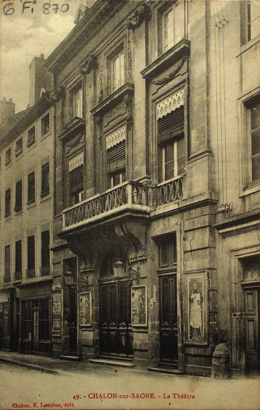 Chalon-sur-Saône. Le théâtre.