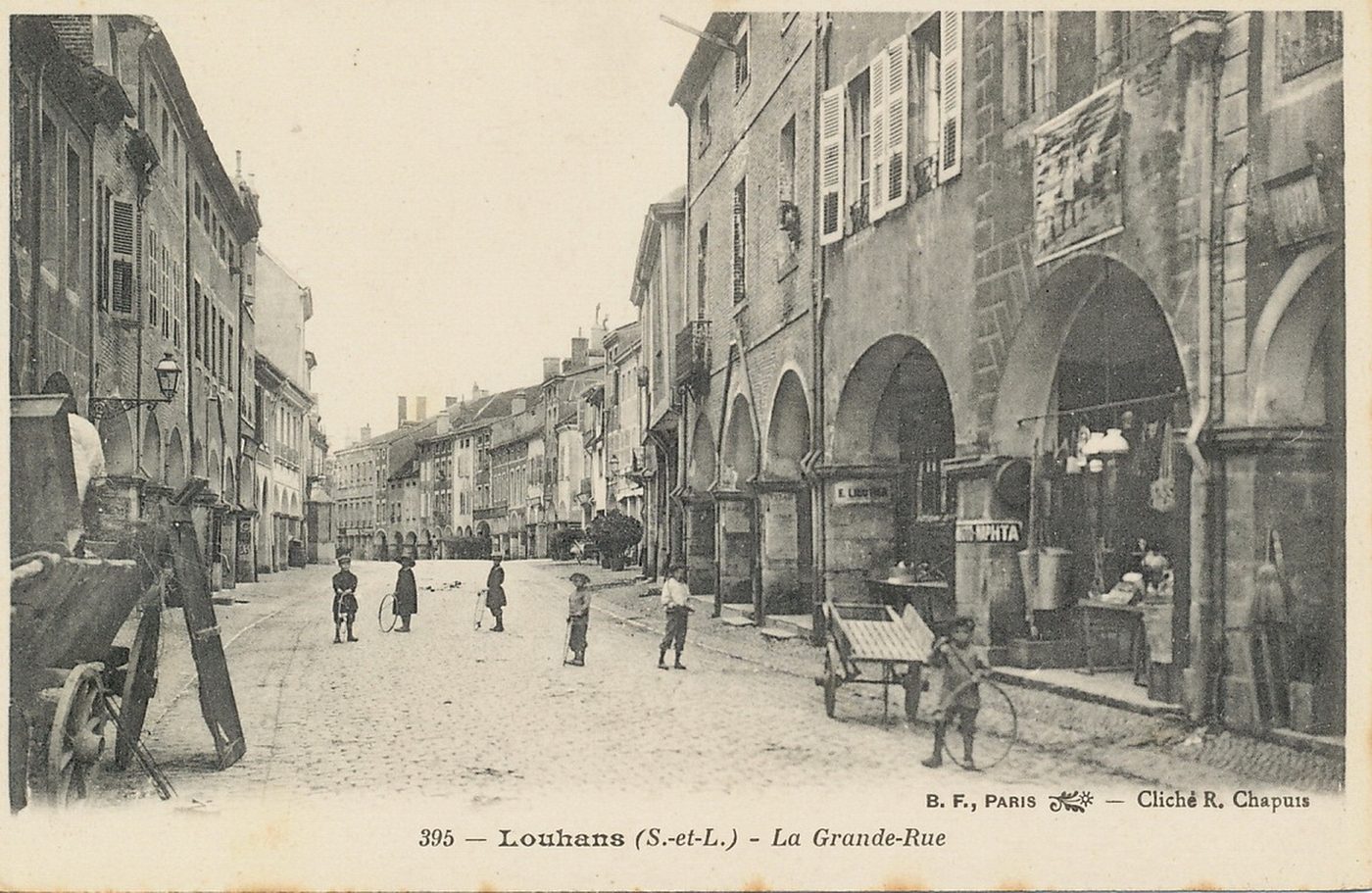Louhans. La grande rue.