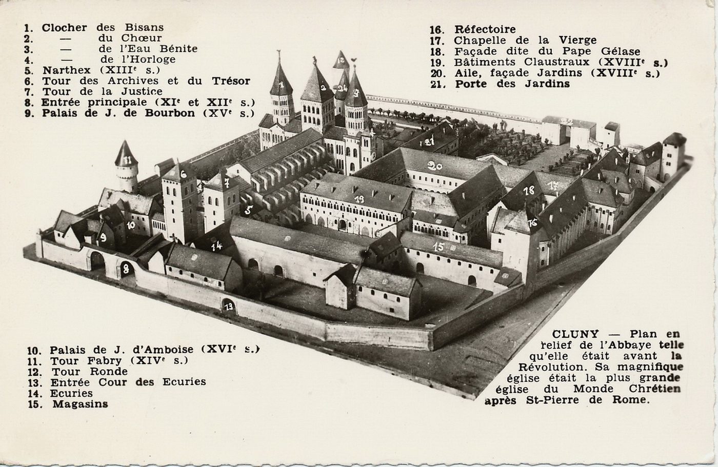 Cluny. Plan en relief de l'abbaye telle qu'elle était avant la Révolution. Sa magnifique église était la plus grande église du monde chrétien après Saint-Pierre de Rome.