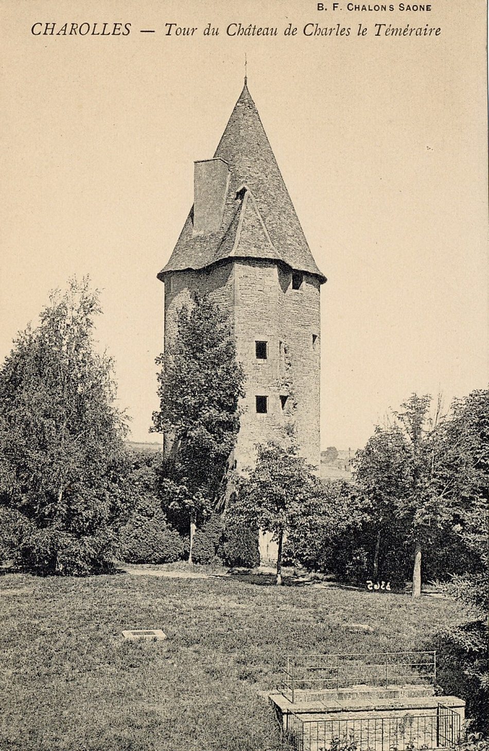Charolles. Tour du château de Charles le Téméraire.