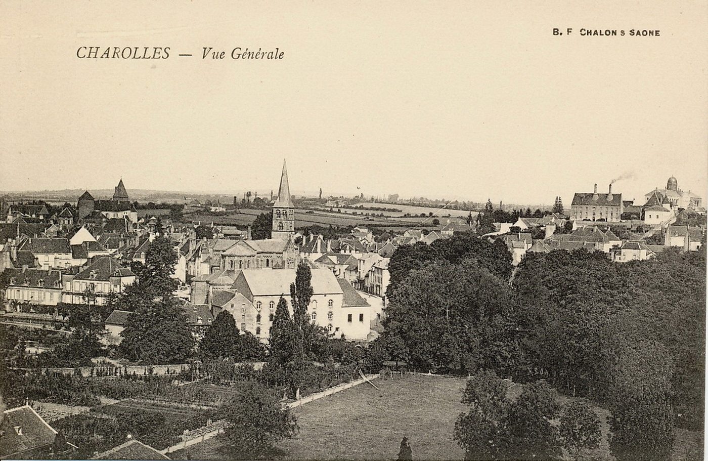 Charolles. Vue générale.
