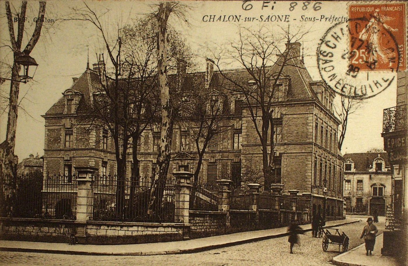 Chalon-sur-Saône. Sous-préfecture.