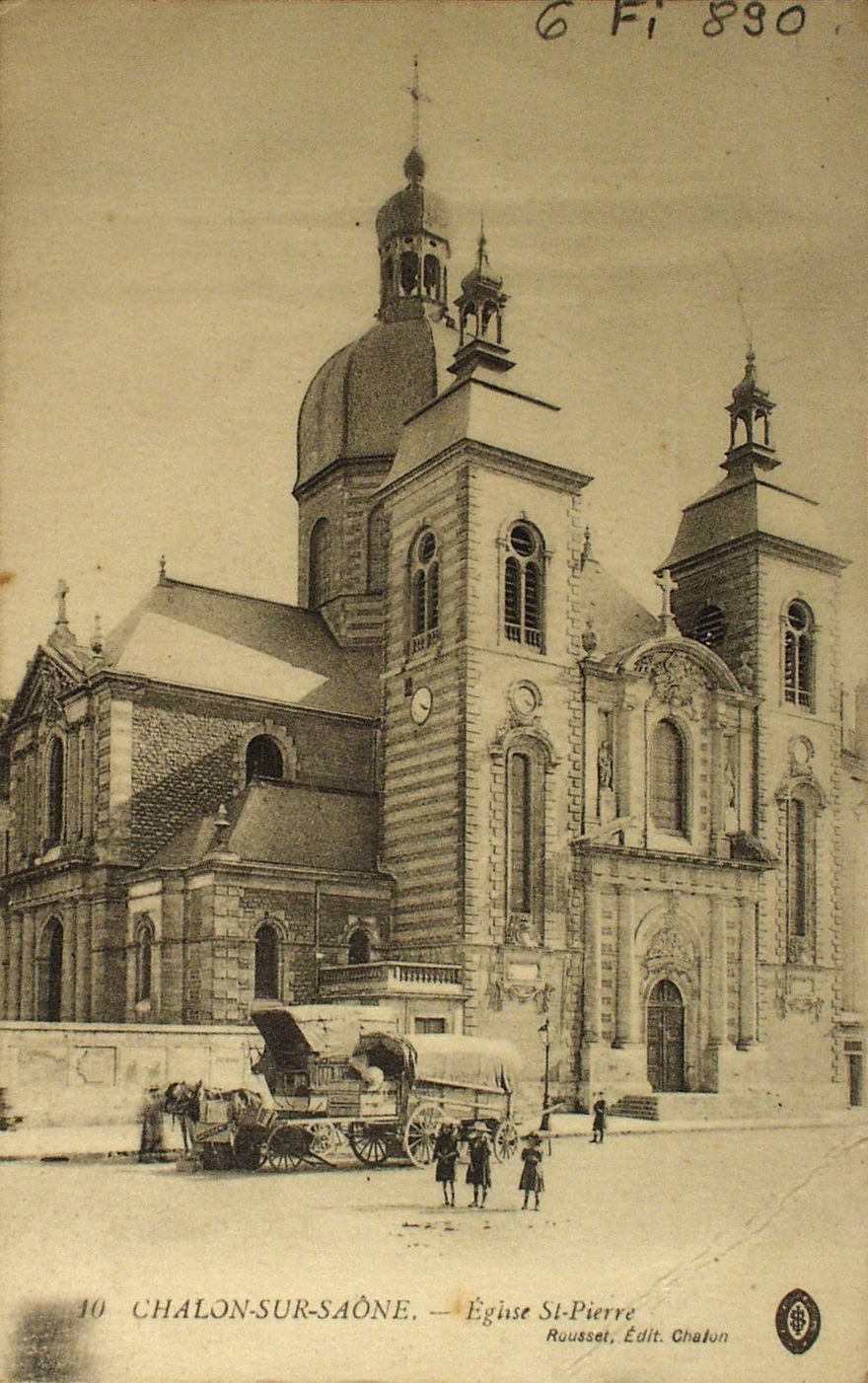 Chalon-sur-Saône. Eglise Saint-Pierre.